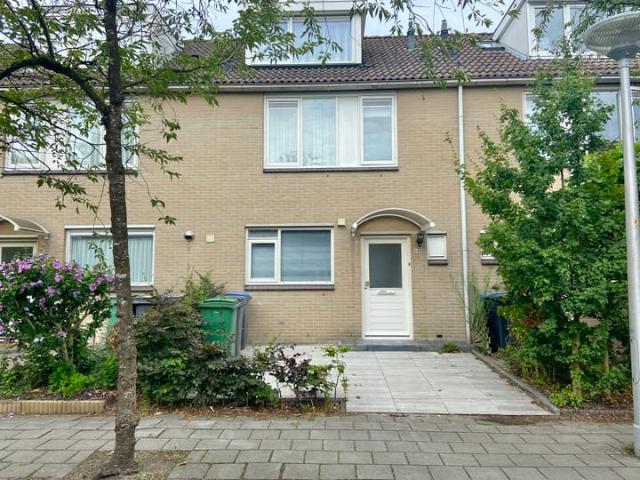 house for rent in Midscheeps 8 1186 VK Amstelveen Galjoenbuurt