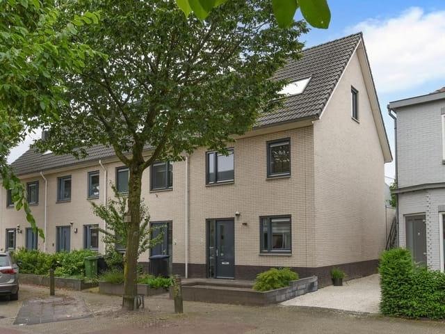 house for rent in Huygensstraat 74 1221BA Hilversum Geuzenbuurt Hilversum