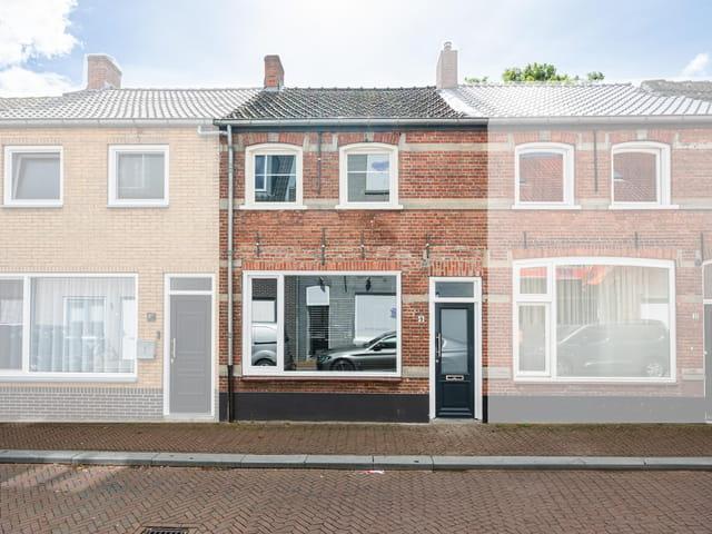 house for rent in Beestenmarkt 9 4561AM Hulst Binnenstad Hulst