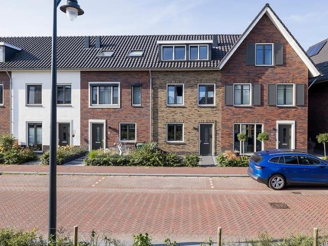 house for rent in Prinses Alexialaan 24 2135VH Haarlemmermeer Hoofddorp Toolenburg Zuid Hoofddorp