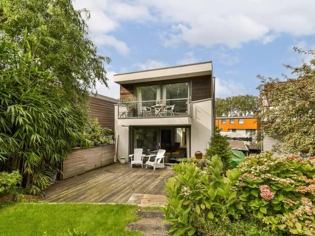 house for rent in Jachthavenweg 2 A 1076 CZ Amsterdam IJsbaanpad e.o