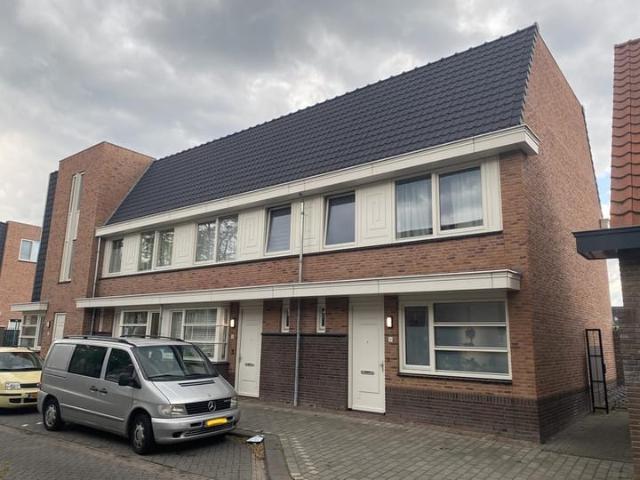 house for rent in Pastoor van Leeuwenstraat 24 5701JV Helmond Heipoort Helmond