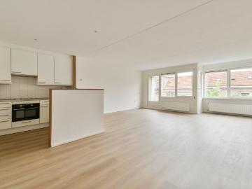 Woning te huur: Trompenburgstraat 6D 1079TX Amsterdam