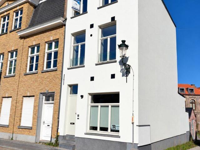 Woning te huur aan de Predikherenrei in Brugge