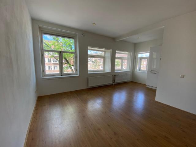 Woning te huur: Hoofdweg 230 2 1057DG Amsterdam