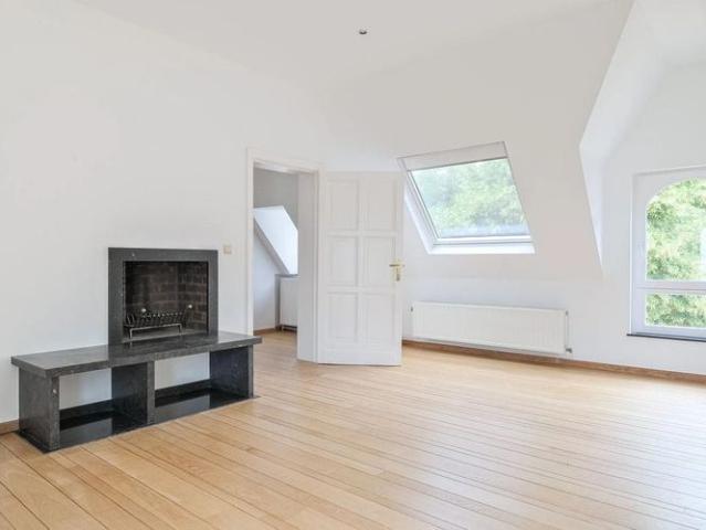 Woning te huur in Tervuren voor € 3.900 met 4 slaapkamers