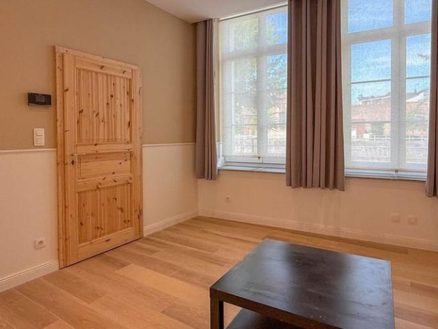 Woning te huur in Tournai voor € 1.150 met 3 slaapkamers