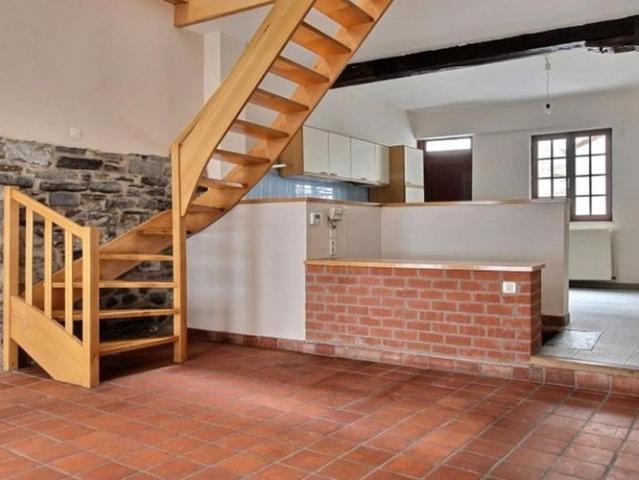Woning te huur in Tournai voor € 850 met 2 slaapkamers