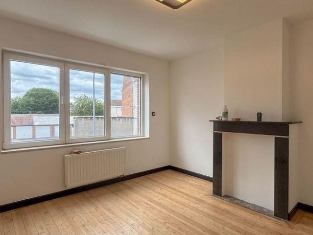 Woning te huur in Tournai voor € 875 met 2 slaapkamers