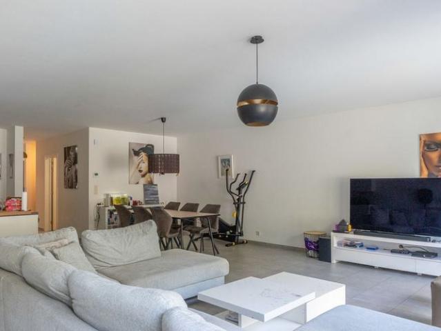 Woning te huur in Vosselaar voor € 1.300 met 3 slaapkamers