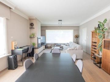 Woning te huur in Zulte voor € 1.150 met 4 slaapkamers