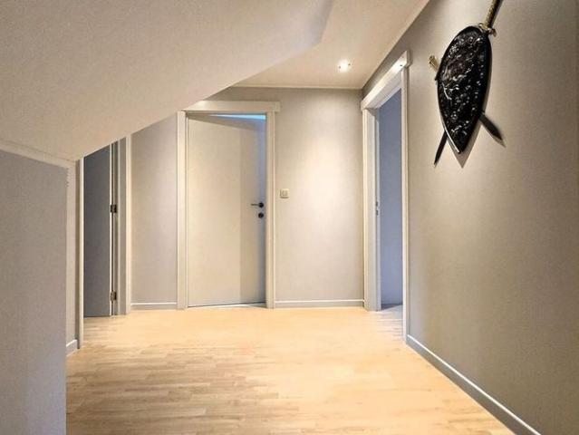 Woning te huur in Aaigem voor € 1.300 met 3 slaapkamers