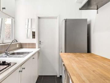 Woning te huur in Antwerpen voor € 895 met 1 slaapkamer