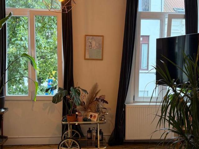 Woning te huur in Antwerpen voor € 1.200 met 1 slaapkamer