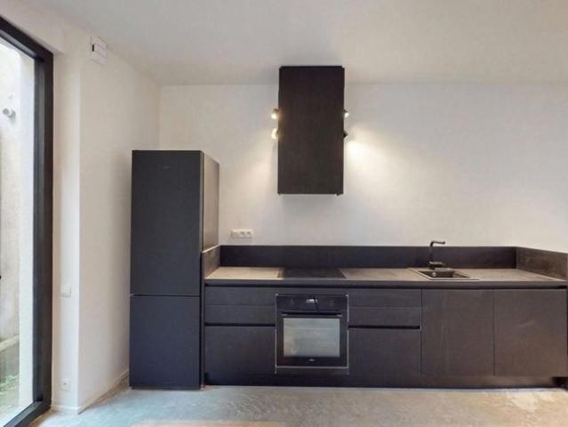 Woning te huur in Antwerpen voor € 1.750 met 2 slaapkamers