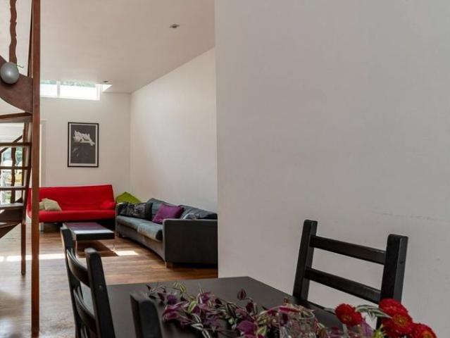 Woning te huur in Antwerpen voor € 1.800 met 3 slaapkamers