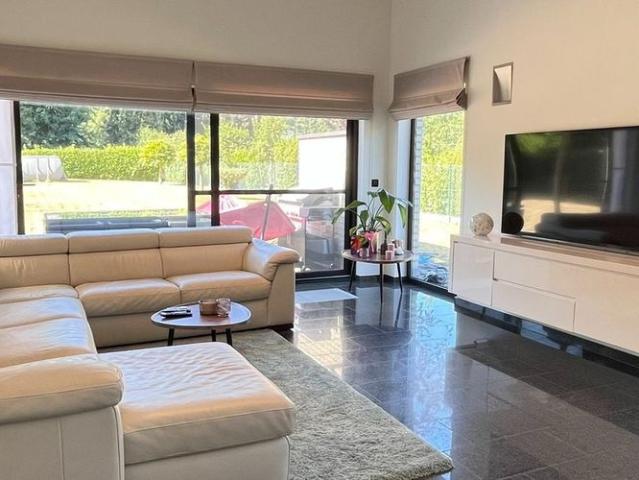 Woning te huur in As voor € 1.375 met 4 slaapkamers