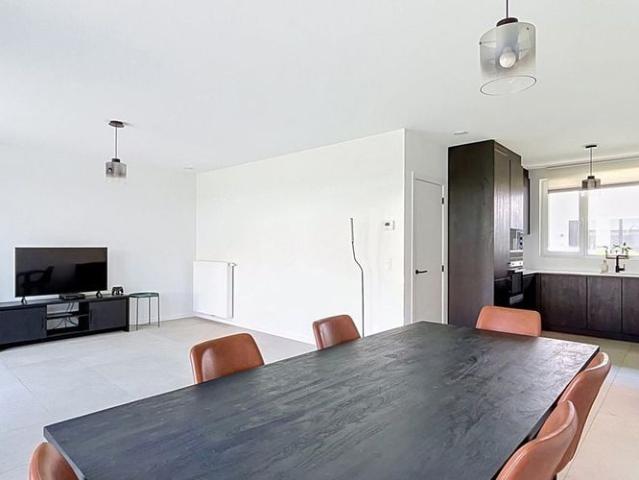 Woning te huur in Astene voor € 1.300 met 3 slaapkamers