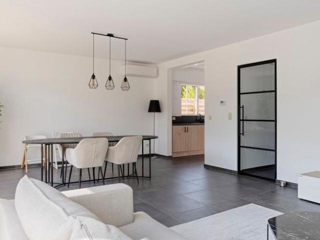 Woning te huur in Baal voor € 1.750 met 4 slaapkamers
