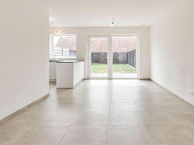 Woning te huur in Bissegem voor € 990 met 2 slaapkamers