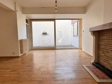 Woning te huur in Brugge voor € 1.350 met 4 slaapkamers
