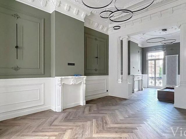 Woning te huur in Brussel voor € 6.500 met 6 slaapkamers