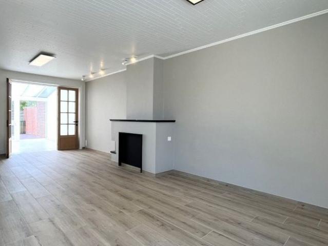 Woning te huur in Dadizele voor € 1.000 met 4 slaapkamers
