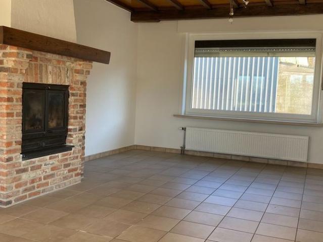 Woning te huur in Deerlijk voor € 1.000 met 2 slaapkamers