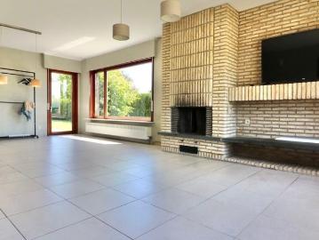 Woning te huur in Eeklo voor € 1.075 met 3 slaapkamers