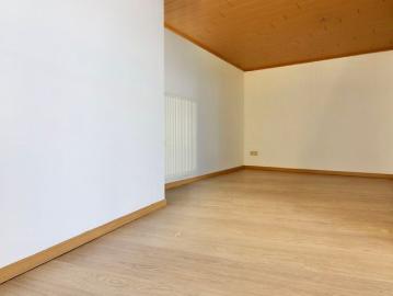 Woning te huur in Eeklo voor € 1.250 met 4 slaapkamers