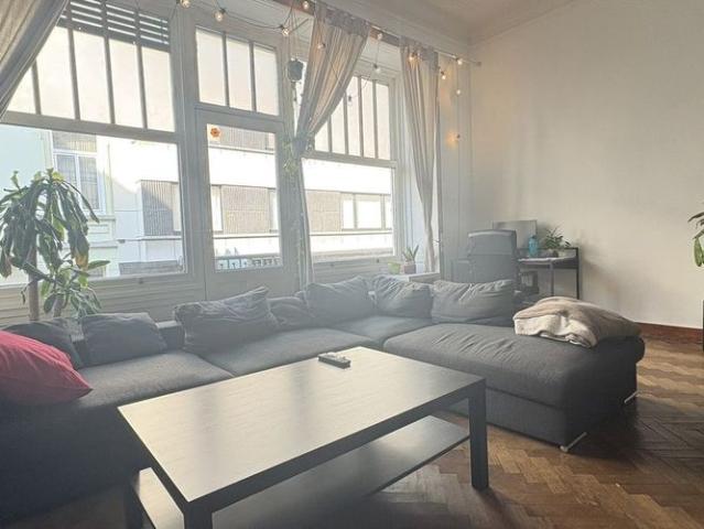 Woning te huur in Gent voor € 1.000 met 2 slaapkamers