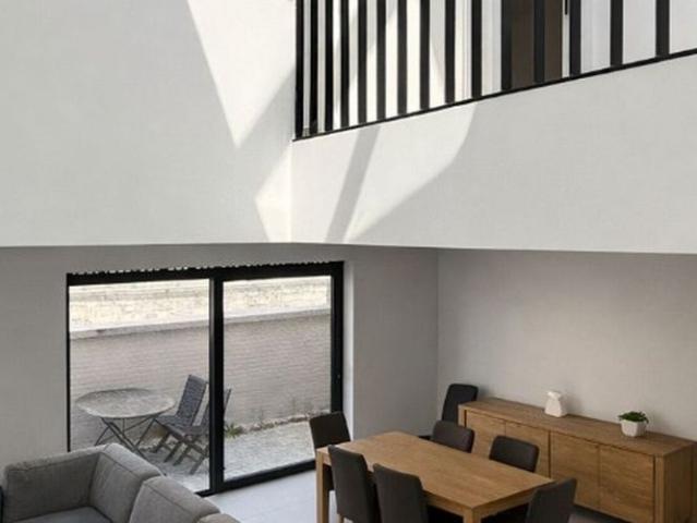 Woning te huur in Gent voor € 2.050 met 3 slaapkamers