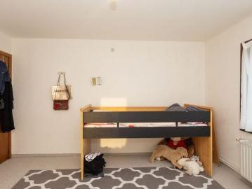 Woning te huur in Genk voor € 1.650 met 5 slaapkamers