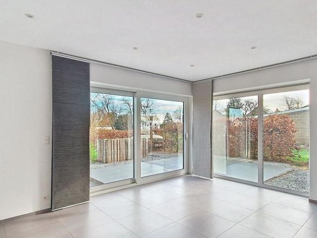 Woning te huur in Grandmenil voor € 895 met 2 slaapkamers