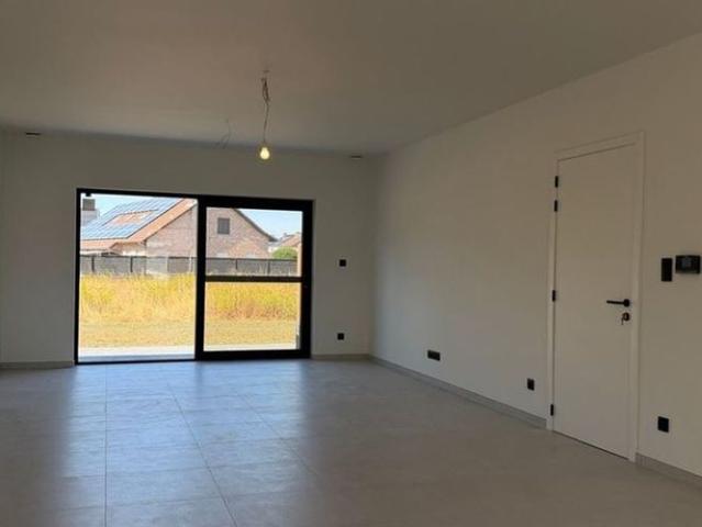 Woning te huur in Gruitrode voor € 1.750 met 5 slaapkamers