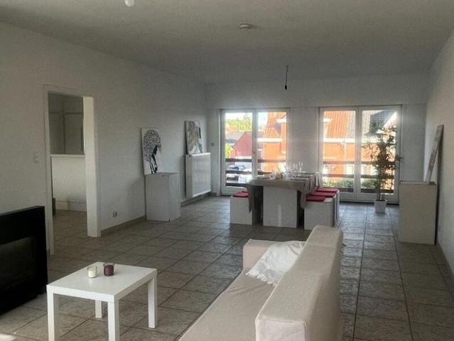 Woning te huur in Harelbeke voor € 980 met 3 slaapkamers