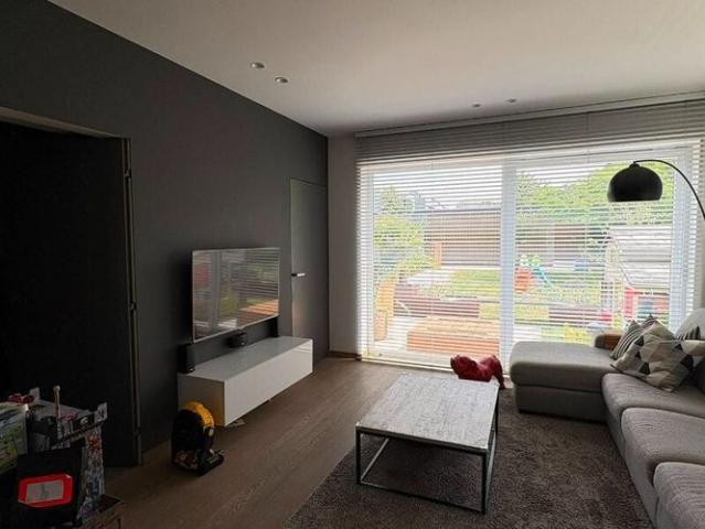 Woning te huur in Hasselt voor € 1.600 met 3 slaapkamers