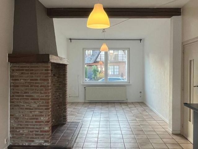 Woning te huur in Hove voor € 1.450 met 3 slaapkamers