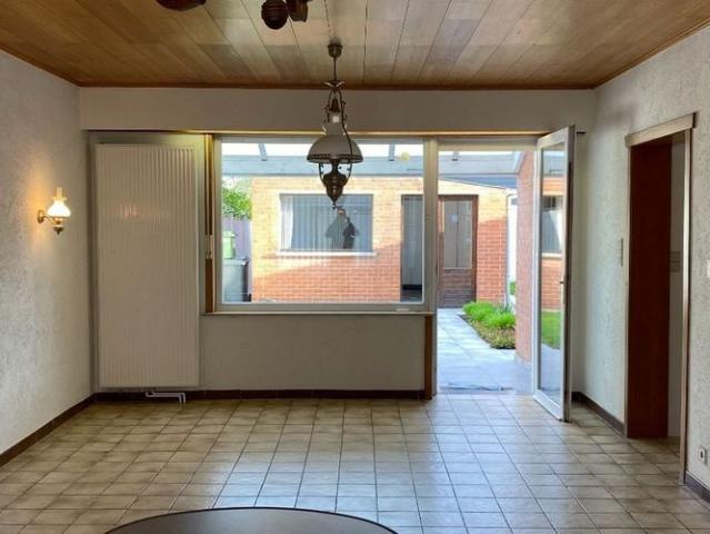 Woning te huur in Ieper voor € 775 met 4 slaapkamers