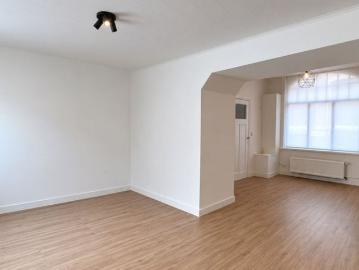 Woning te huur in Ieper voor € 780 met 2 slaapkamers