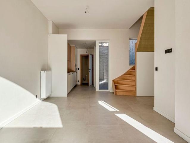 Woning te huur in Ieper voor € 860 met 3 slaapkamers