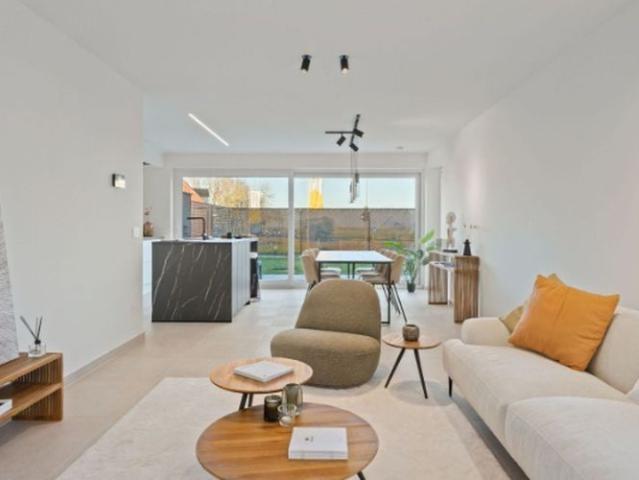 Woning te huur in Ieper voor € 975 met 3 slaapkamers