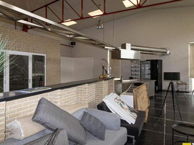 Huis te huur in Ingelmunster voor € 1.550 met 2 slaapkamers