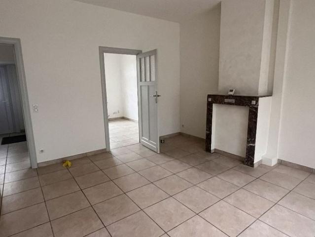 Woning te huur in Itterbeek voor € 1.350 met 3 slaapkamers