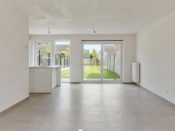 Woning te huur in Kortrijk voor € 1.100 met 3 slaapkamers