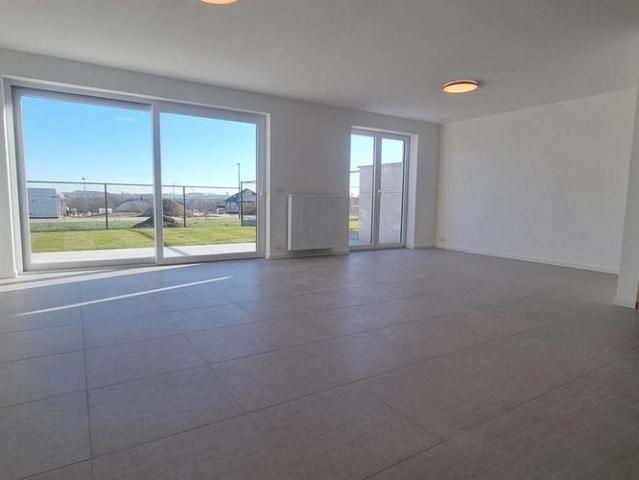 Woning te huur in Kortrijk voor € 1.295 met 4 slaapkamers