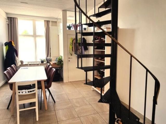 Woning te huur in Kortrijk voor € 770 met 2 slaapkamers