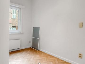 Woning te huur in Kortrijk voor € 850 met 2 slaapkamers