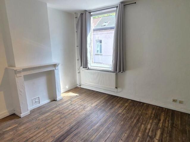 Woning te huur in Kortrijk voor € 965 met 3 slaapkamers