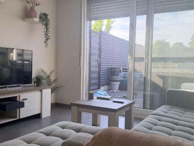 Woning te huur in Laarne voor € 925 met 2 slaapkamers